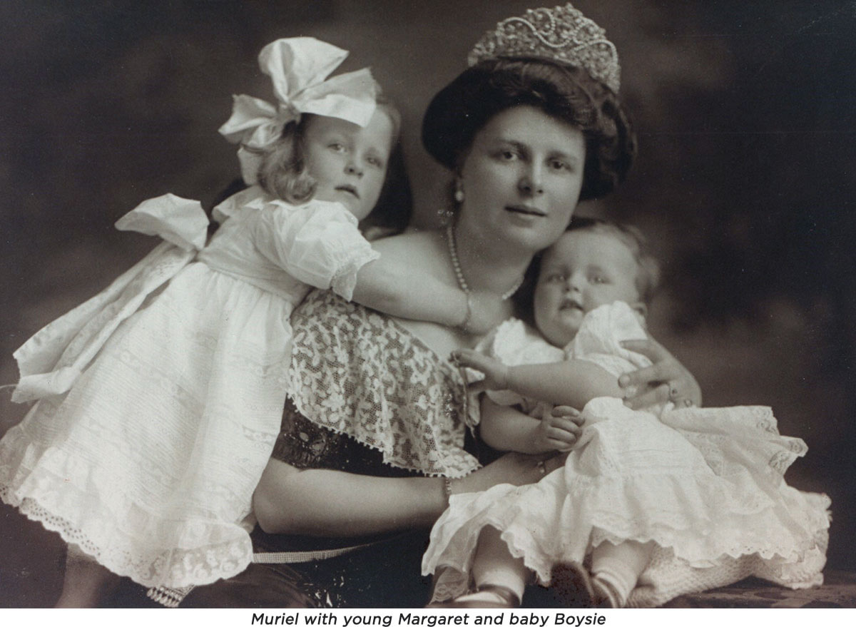 Muriel with Margaret and Boysie